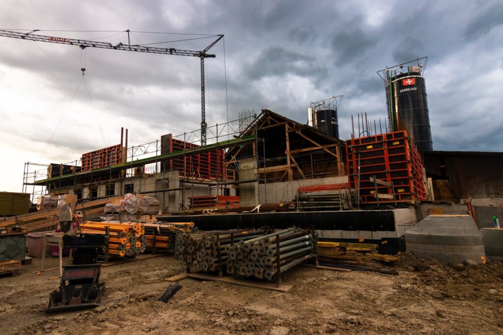 7 Building Materials Transforming the Construction Industry 2 construction materials