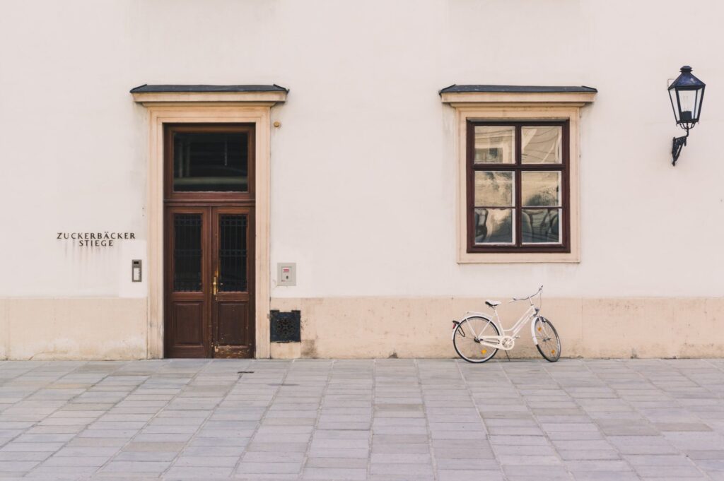 3 Top Benefits of Caulking Your Doors and Windows 10 door and window