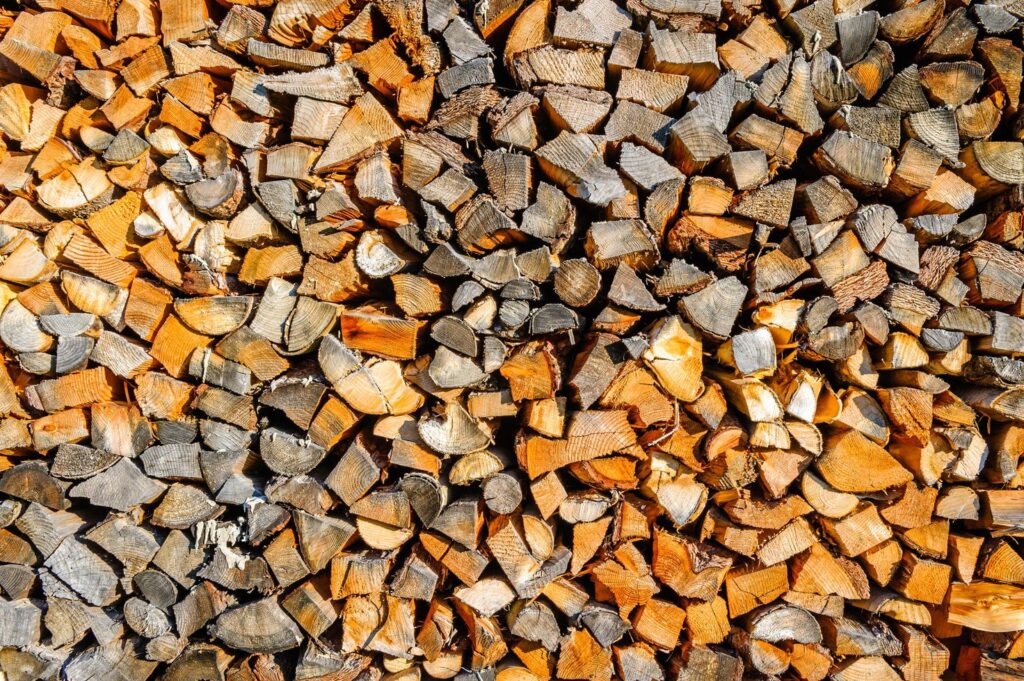5 Reasons Why You Should Use Sustainable Building Materials 1 stacks of wood
