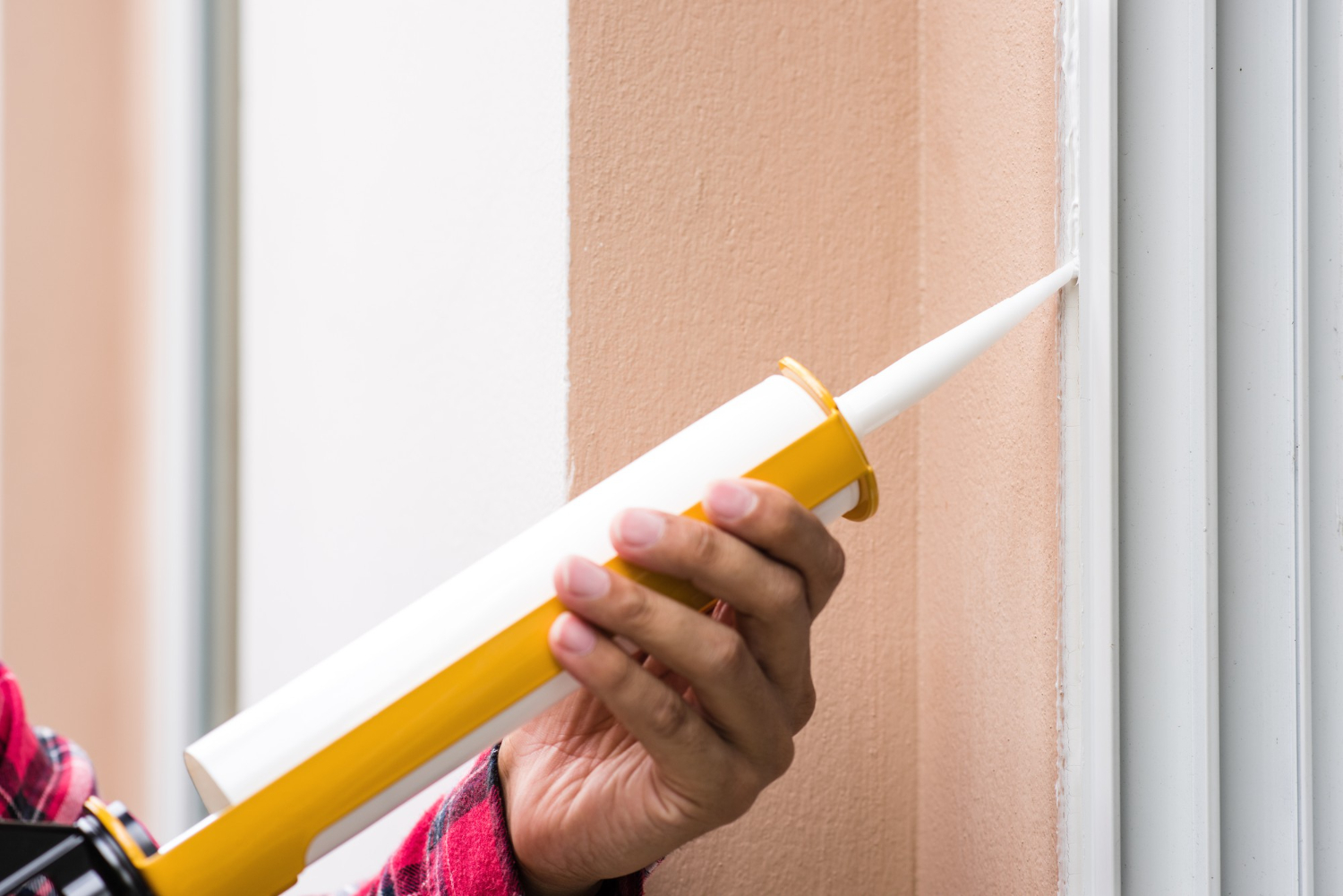 Caulking Service
