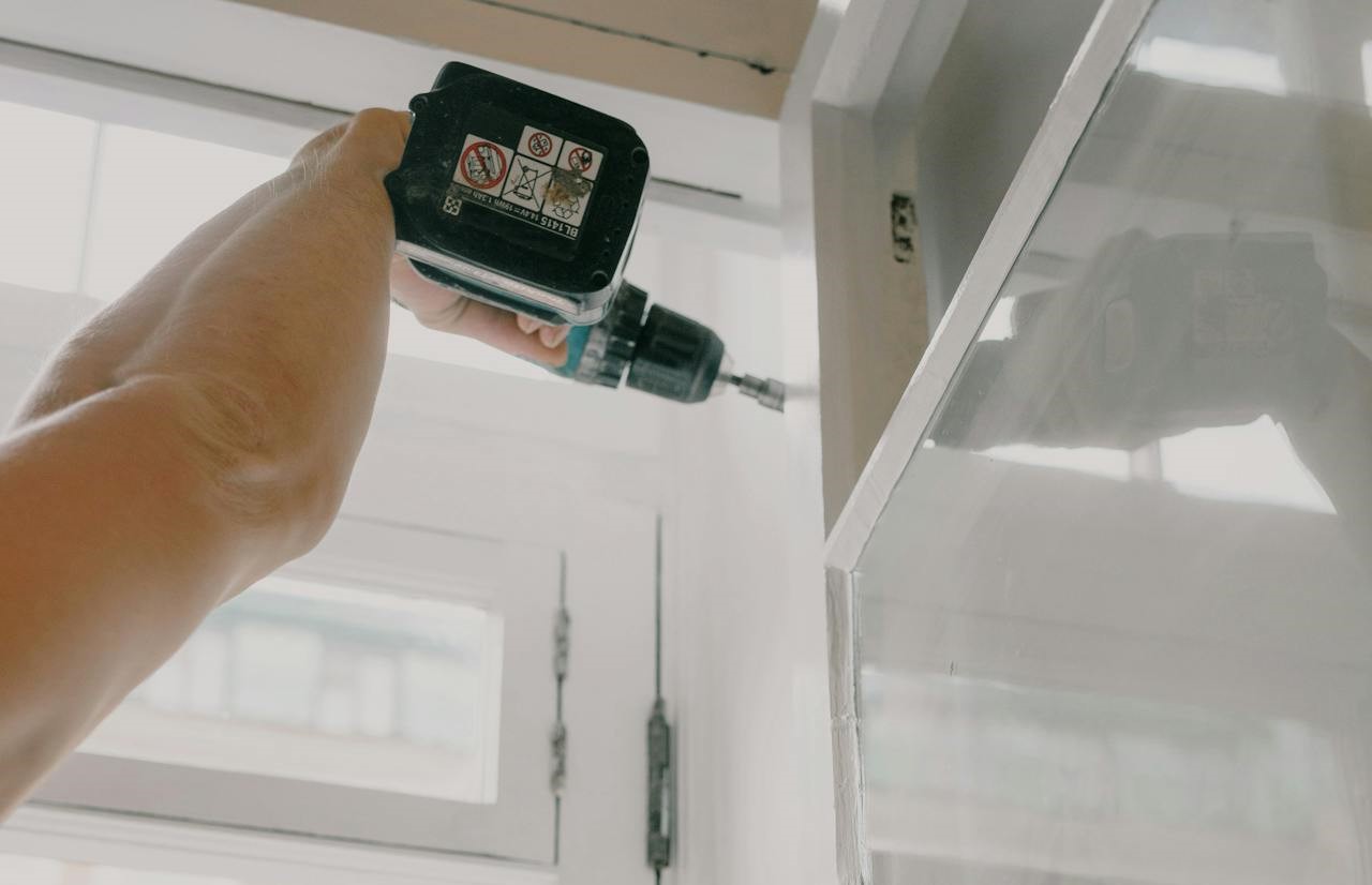 Window Caulking