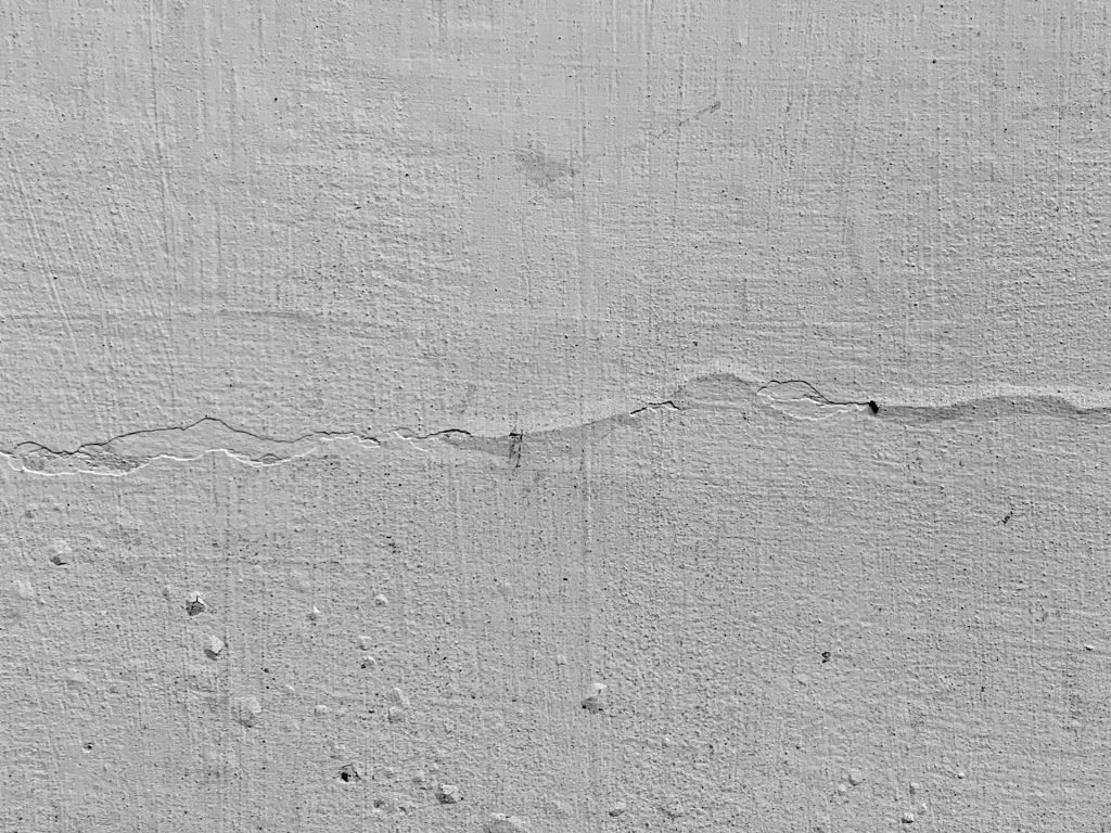 Why Joint Sealing Matters in Brisbane Winter Mornings 1 wall crack